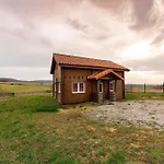 Le Refuge De - Maison En Bois A La Campagne Lafage