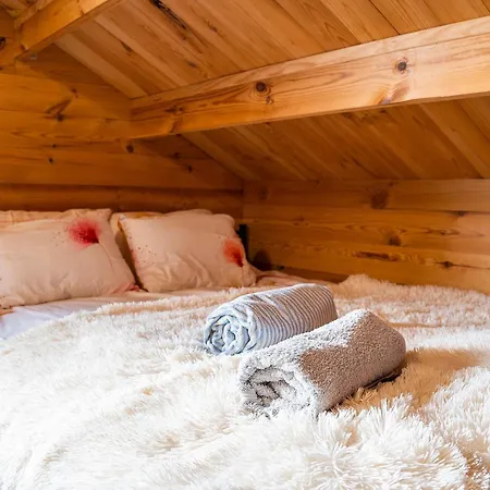 Ferienhaus Le Refuge De - Maison En Bois A La Campagne